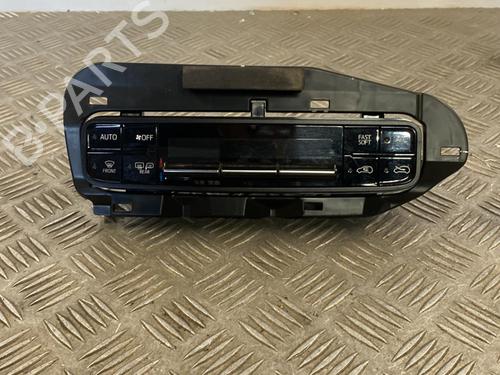 Climate control TOYOTA AURIS (_E18_) 1.8 Hybrid (ZWE186_, ZWE186R) | BP25665372I5 