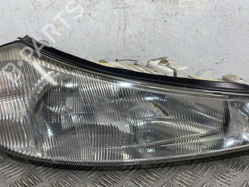 Used Right headlight FORD MONDEO II (BAP) [1996-2000]  25669443