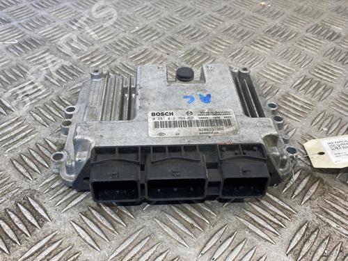 Used Engine control unit (ECU) Engine control unit (ECU) RENAULT MEGANE II (BM0/1_, CM0/1_) 1.9 dCi (BM0G, CM0G) (120 hp) 25667833 25667833