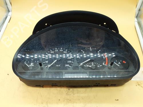 Used Instrument cluster BMW 3 Touring (E46) 320 d (150 hp) 25671133