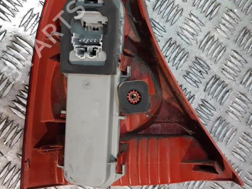 Used Right taillight RENAULT CLIO II (BB_, CB_) 1.5 dCi (B/CB07) (65 hp) 25666225