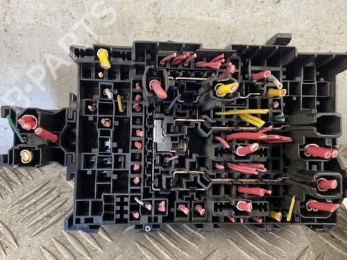 Fuse box RENAULT SCÉNIC IV (J9_) 1.2 TCe 130 | BP25664604E1