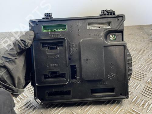 Used Electronic module Electronic module RENAULT SCÉNIC III (JZ0/1_) 1.6 E85 (JZ03, JZ1Y) (110 hp) 29571565 29571565