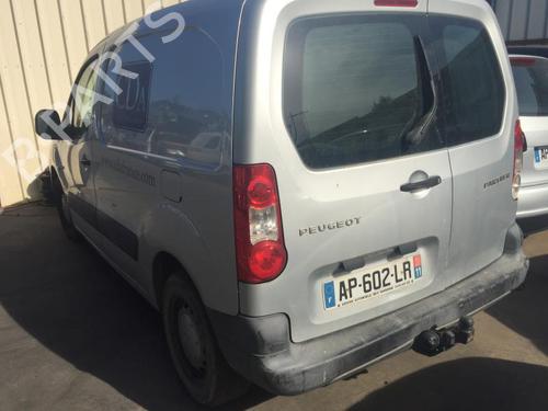 Front wiper motor PEUGEOT PARTNER Box Body/MPV 1.6 HDi | BP25670712M29 