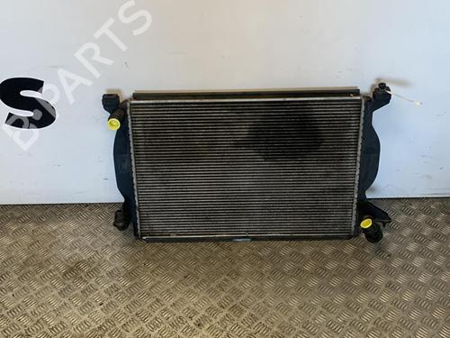 Used Water radiator AUDI A4 B7 Avant (8ED) 3.0 TDI quattro (204 hp) 25668581