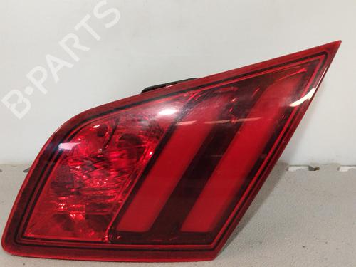 Used Right tailgate light Right tailgate light PEUGEOT 308 II (LB_, LP_, LW_, LH_, L3_) 1.2 THP 110 (110 hp) 39711582 39711582