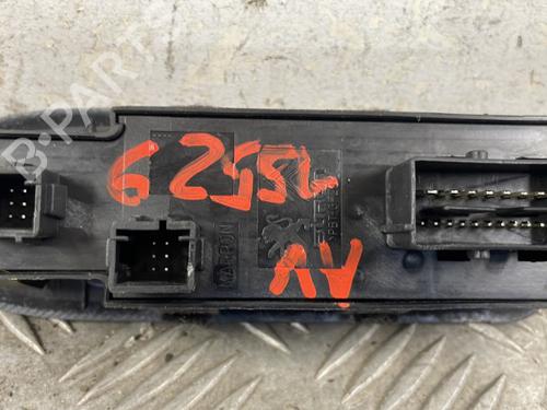 Used Left front window switch Left front window switch CITROËN C5 III Break (RW_) 2.0 HDi (136 hp) 25669596 25669596