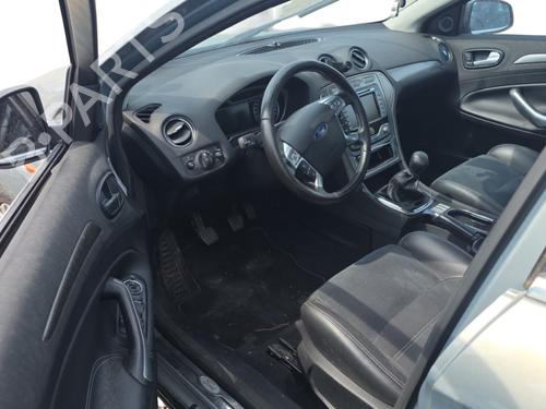 Used Front left seatbelt Front left seatbelt 38584340 38584340