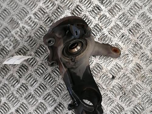 Used Left front steering knuckle Left front steering knuckle CITROËN C3 Picasso (SH_) 1.6 HDi (90 hp) 25670693 25670693