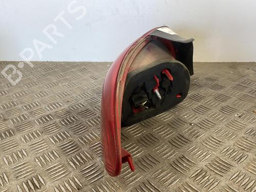 Right taillight PEUGEOT 206+ (2L_, 2M_) 1.4 HDi eco 70 | BP25667929C35 