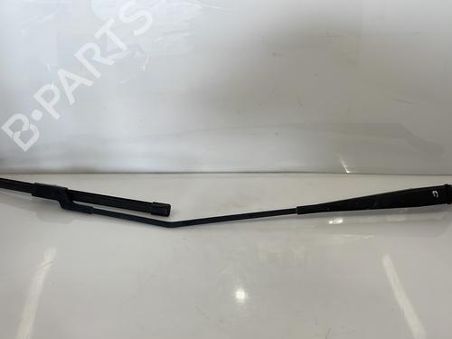 Used Front windshield wiper arm PEUGEOT 208 I (CA_, CC_) 1.2 VTI 82 (82 hp) 26557394