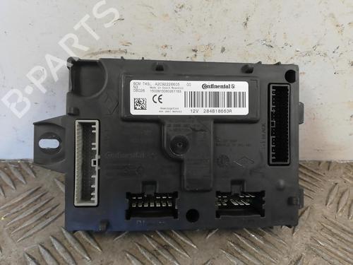 Used Fuse box RENAULT CLIO IV (BH_) 1.5 dCi 75 (75 hp) 25665099