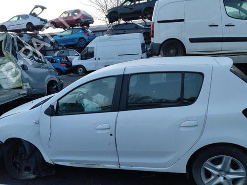 Used Gearbox DACIA SANDERO II 1.0 SCe 75 (B8JC, B8JD, B8NC) (73 hp) 32089044