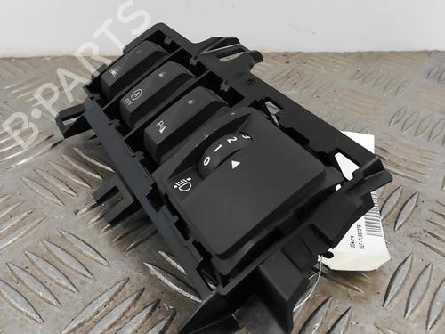 Used Switch RENAULT TWINGO III (BCM_, BCA_) 0.9 TCe 90 (BCM9, BCM2) (90 hp) 25665346