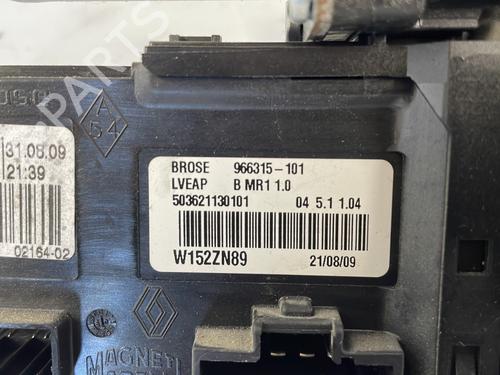 Left front window motor RENAULT MEGANE III Hatchback (BZ0/1_, B3_) 1.5 dCi (BZ09, BZ0D, BZ1W, BZ29, BZ14) | BP28093717E21 