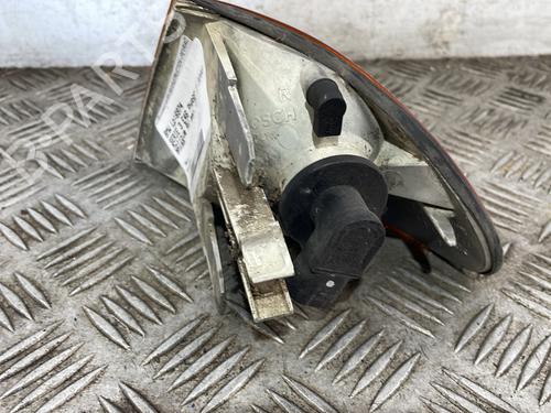 Used Right front indicator Right front indicator BMW 3 (E46) 320 d (129 hp) 25661900 25661900