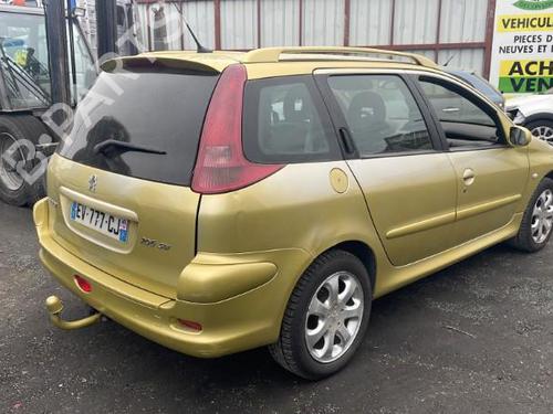 Venstre baglygte PEUGEOT 206 Hatchback (2A/C) 2.0 HDI 90 | BP25669785C34 