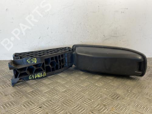 Used Armrest / Center console Armrest / Center console CITROËN DS3 (SA_) 1.6 HDi 110 (112 hp) 25663104 25663104