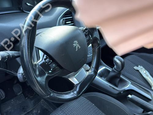 Used Right front seat PEUGEOT 308 II (LB_, LP_, LW_, LH_, L3_) 1.6 BlueHDi 120 (120 hp) 31811770