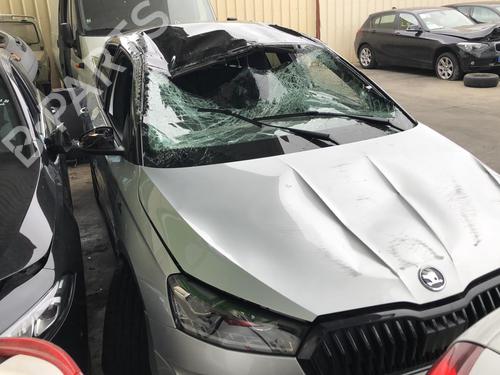 Right front seat SKODA FABIA IV (PJ3) 1.0 TSI | BP25667401C16  - Image 10