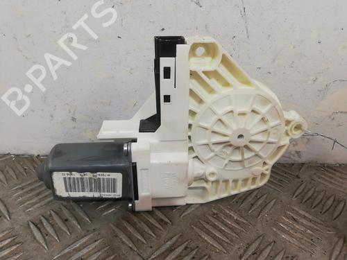 Used Right rear window motor LAND ROVER RANGE ROVER SPORT I (L320) 3.0 D 4x4 (256 hp) 25669731