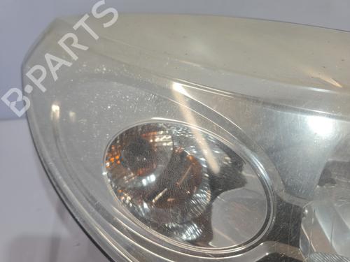 right-headlight-dacia-sandero-2008-31585839 main image