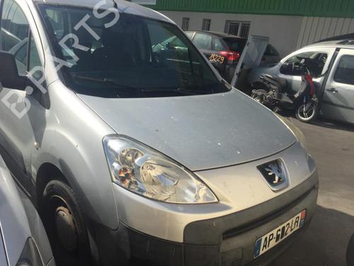 Front wiper motor PEUGEOT PARTNER Box Body/MPV 1.6 HDi | BP25670712M29 