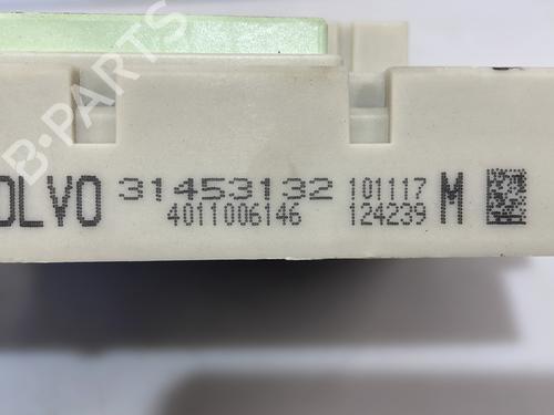 Electronic module VOLVO V40 Hatchback (525) D2 | BP28582843M83 