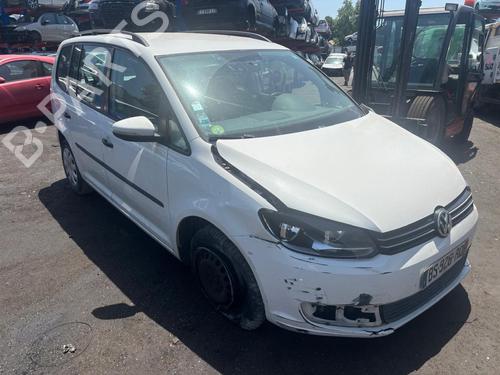 Brugte VW TOURAN (1T3) 1.6 TDI 4893549