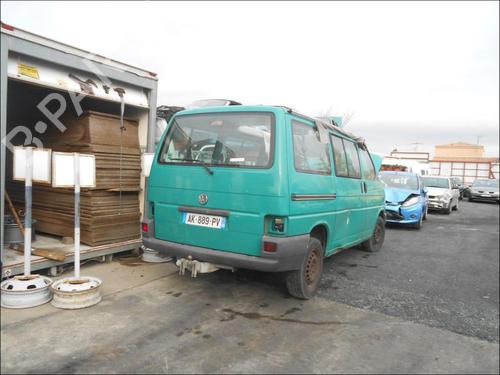 Left headlight VW TRANSPORTER T4 Van (70A, 70H, 7DA, 7DH) 2.5 TDI | BP25669688C28 