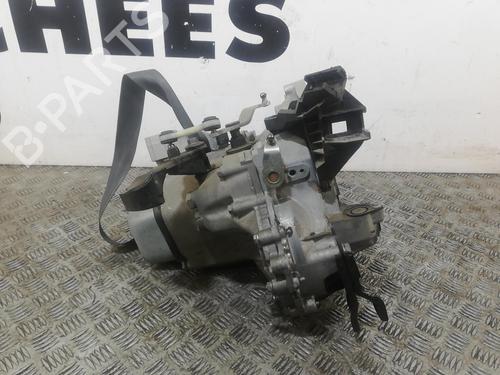 Used Gearbox Gearbox PEUGEOT 208 I (CA_, CC_) 1.2 VTI 82 (82 hp) 25667734 25667734