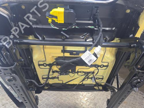 Right front seat RENAULT MEGANE IV Hatchback (B9A/M/N_) 1.5 dCi 110 (B9A3) | BP30977934C16 