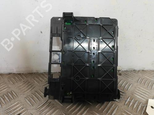 Used Fuse box Fuse box PEUGEOT 206 Hatchback (2A/C) 1.9 D (69 hp) 25667408 25667408