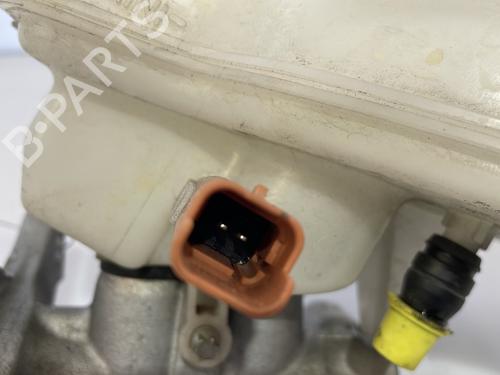 Used Brake master cylinder Brake master cylinder PEUGEOT 208 I (CA_, CC_) 1.2 VTI 82 (82 hp) 25664041 25664041