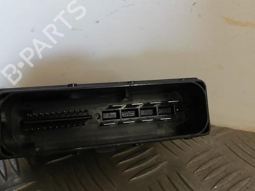 Used Electric handbrake Electric handbrake AUDI A4 B8 Avant (8K5) 2.0 TDI (177 hp) 25665386 25665386