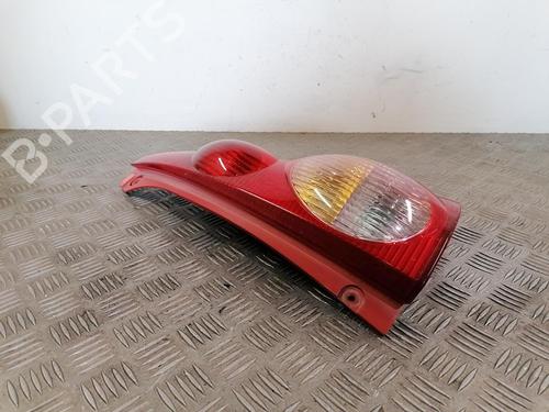 Right taillight PEUGEOT 107 (PM_, PN_) 1.4 HDi | BP25668354C35 