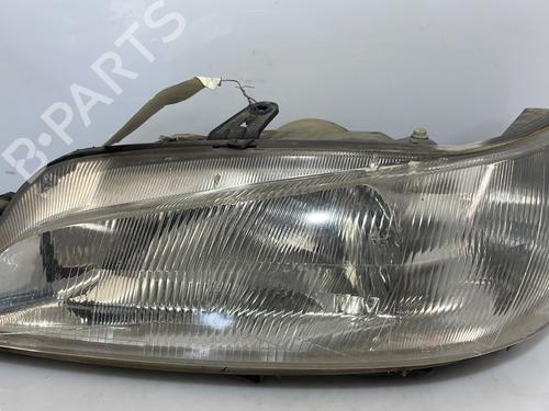 Venstre forlygte PEUGEOT 306 Hatchback (7A, 7C, N3, N5) 1.4 (75 hp) 28570343