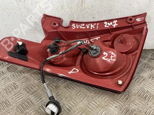 Høyre baklys SUZUKI SWIFT III (MZ, EZ) 1.6 (RS416, RR 416, ZC31S) | BP25664407C35 
