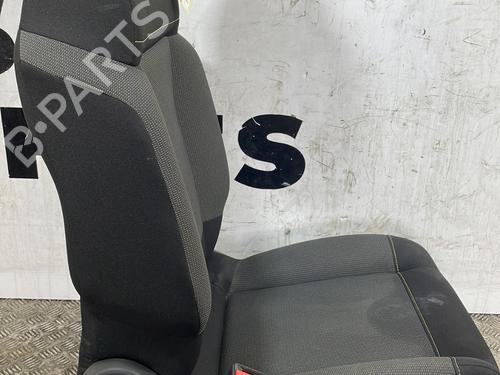 Left front seat CITROËN C3 III (SX) 1.5 BlueHDi 100 (SXYHYP, SXYHTU) | BP27884356C15 - Image 3