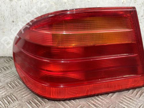Used Left taillight MERCEDES-BENZ E-CLASS (W210) E 290 Turbo-D (210.017) (129 hp) 25662058