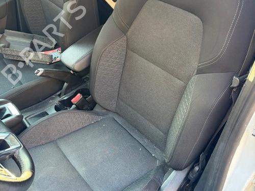 Used Left front seat RENAULT CLIO V (B7_) 1.5 Blue dCi 85 (B7AG) (86 hp) 29301222
