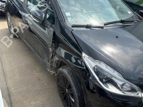 Right mirror PEUGEOT 208 I (CA_, CC_) 1.2 VTI 82 1611240380