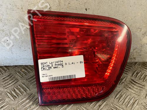 Used Left tailgate light SEAT IBIZA II (6K1) 1.4 i (60 hp) 25664357