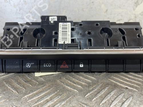 Used Warning switch RENAULT CLIO V (B7_) 1.5 Blue dCi 85 (B7AG) (86 hp) 25669581