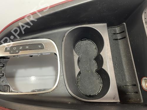 Middle console AUDI A1 (8X1, 8XK) 1.4 TFSI | BP25666862I22 