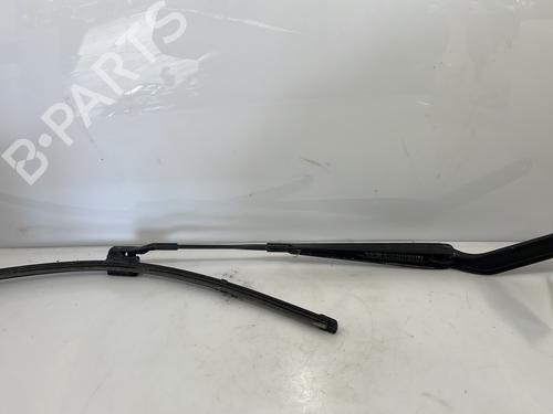 Used Front windshield wiper arm BMW X5 (E70) xDrive 35 d (286 hp) 25666544