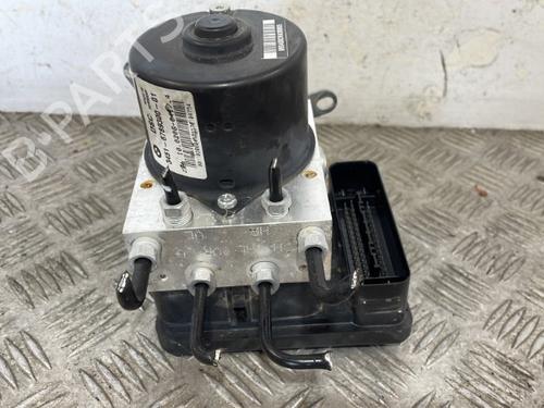 Used ABS pump BMW 1 Coupe (E82) 118 d (143 hp) 25669643