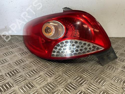 Left taillight PEUGEOT 206+ (2L_, 2M_) 1.4 HDi eco 70 | BP25662768C34 