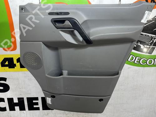 Front right panel MERCEDES-BENZ SPRINTER 3,5-t Van (B906) 319 CDI / BlueTEC (906.631, 906.633, 906.635, 906.637) | BP25661847C59 - Image 3