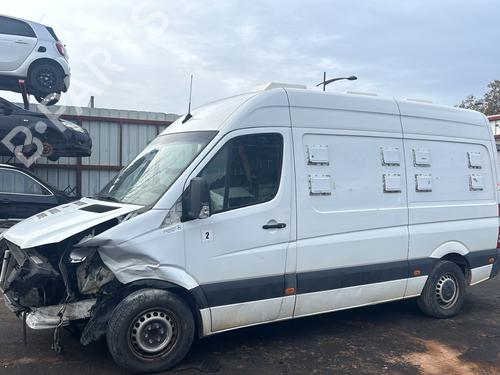 Front left panel MERCEDES-BENZ SPRINTER 3,5-t Van (B906) 319 CDI / BlueTEC (906.631, 906.633, 906.635, 906.637) | BP25661846C58 - Image 11